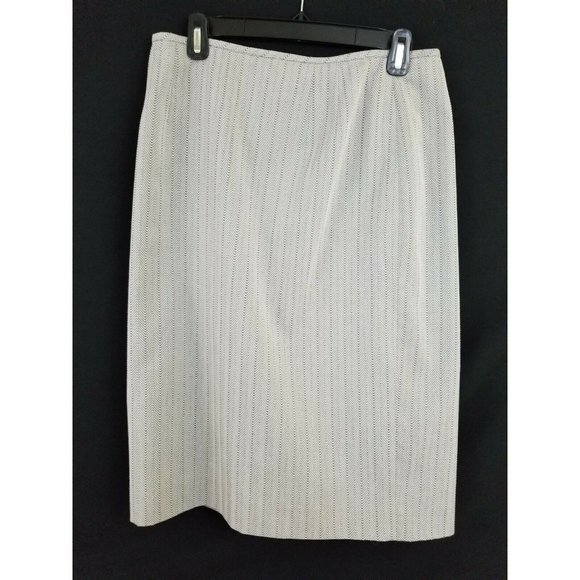 Travis Ayers Size 8 Gray Skirt Suit Blazer Set Out - Picture 5 of 7